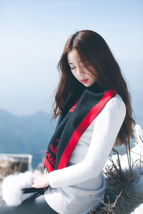 女篮老将带伤出战表现稳定传递坚持精神感染全队士气,女篮名将