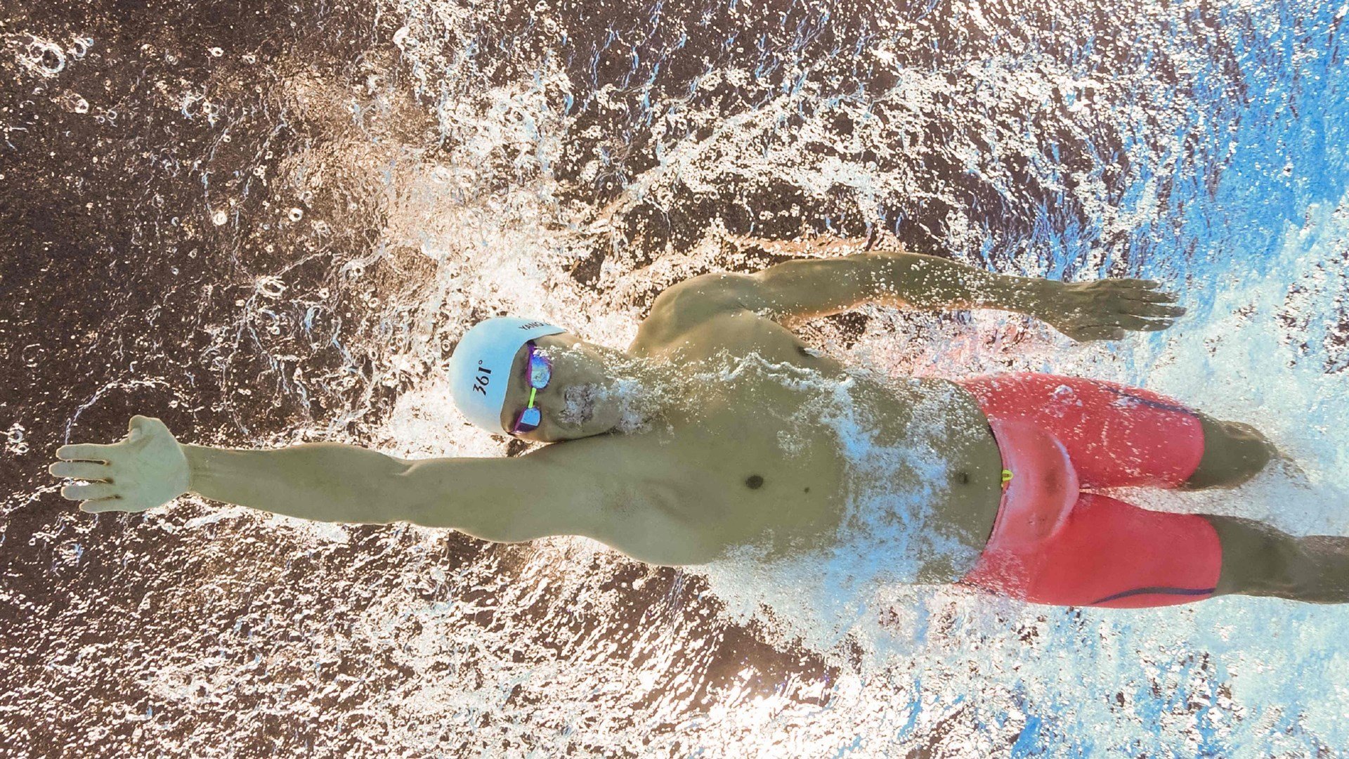 世界杯：老将主动提出替补出场 为年轻队友腾出首发名额 获媒体一致好评